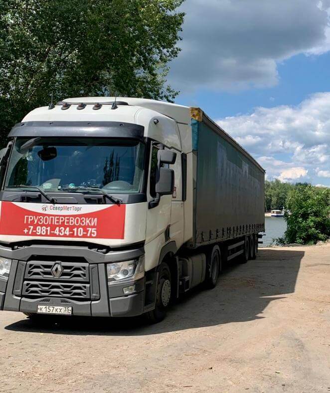 Renault T с фирменным бортом